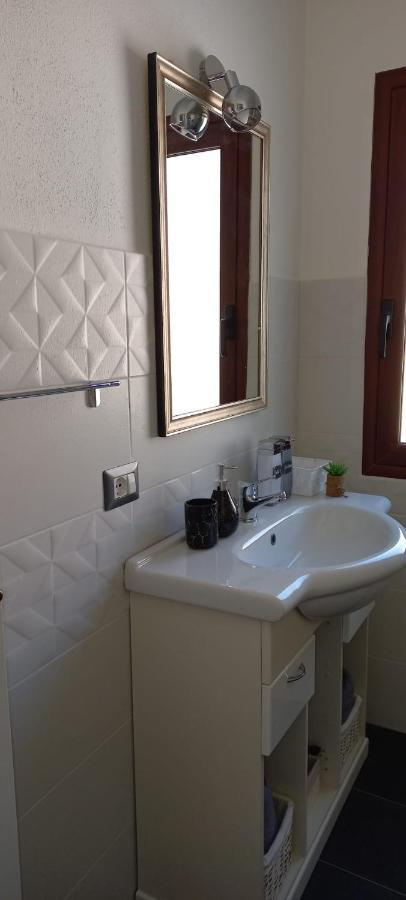 B&B Villa Orchidea Olbia Exterior foto